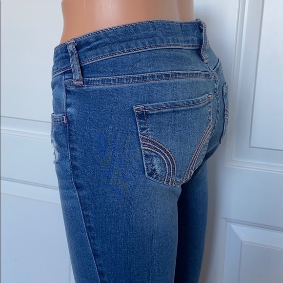 💕NWOT💕 HOLLISTER SUPER SKINNY STRETCH JEANS - Picture 4 of 16